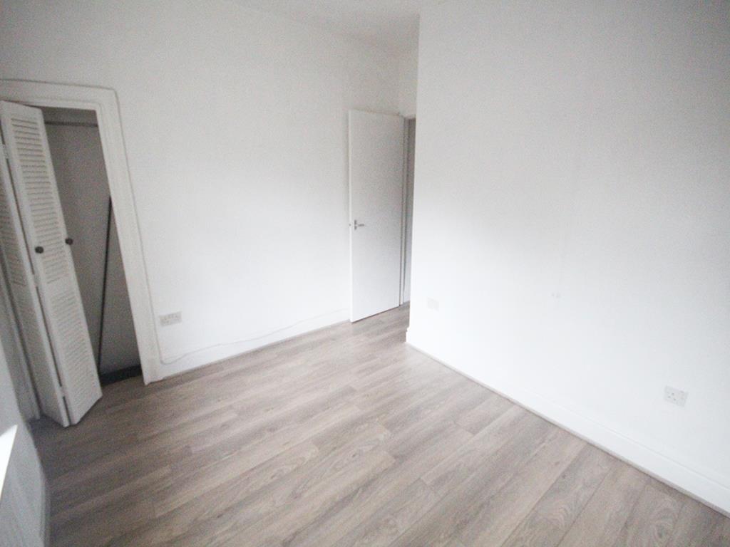 2 bedroom end terrace house To Let in Barnoldswick - IMG_3973.jpg